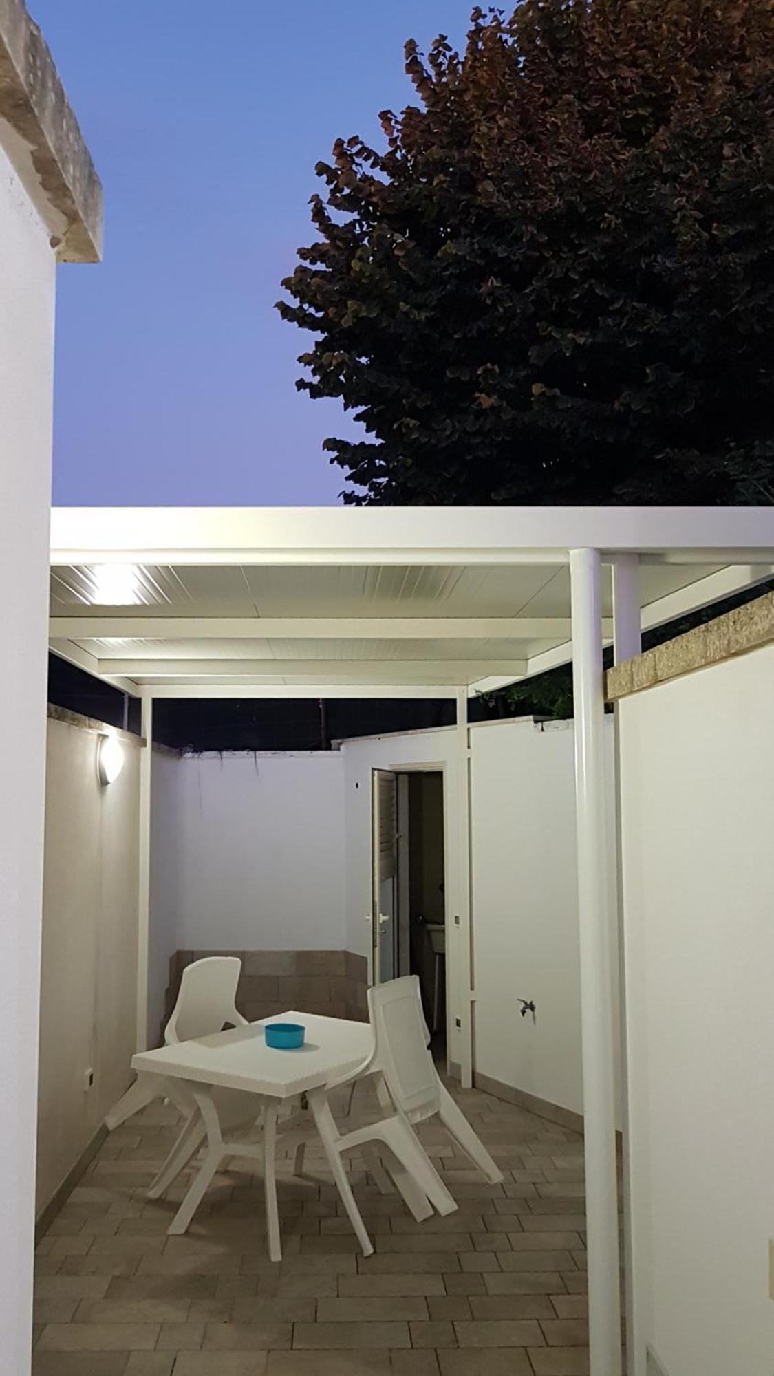 Open Space Studio Flat Torre dell'Orso Exterior foto